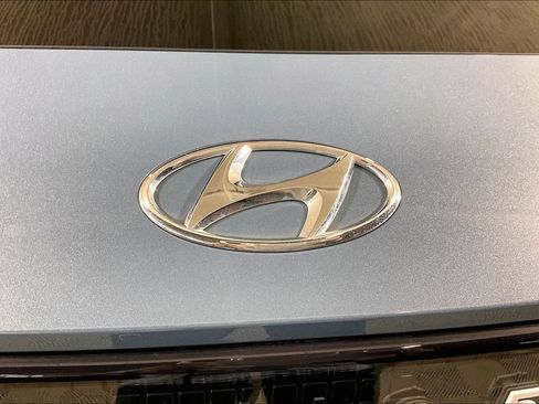Used 2024 Hyundai Ioniq 5 SEL RWD image 30
