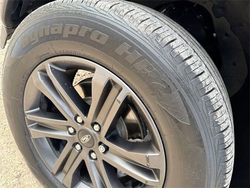 Certified 2022 Ford F150 Lariat w/ Equipment Group 502A High image 39