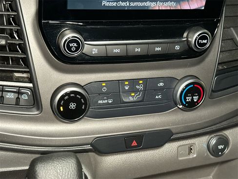 Used 2020 Ford Transit 150 XLT image 27