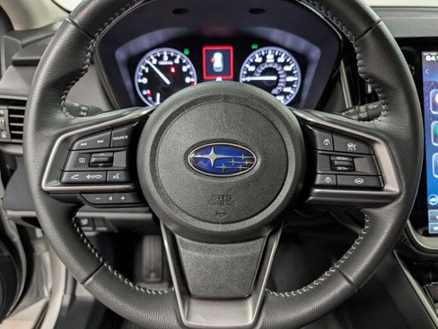 Used 2025 Subaru Outback Premium image 23