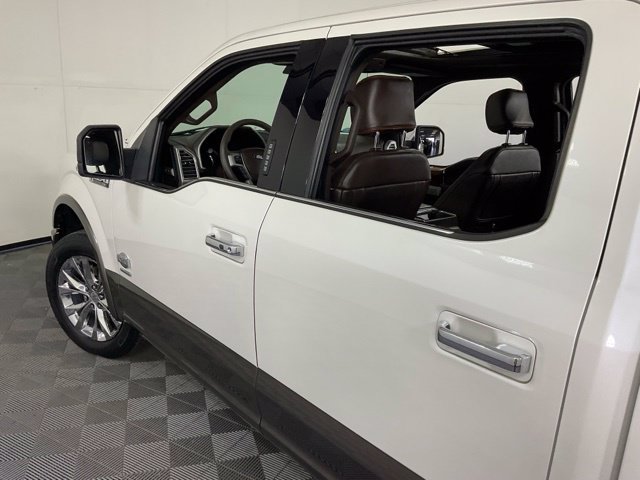 Used 2016 Ford F150 King Ranch w/ Equipment Group 601A Luxury AWD/4WD image 40