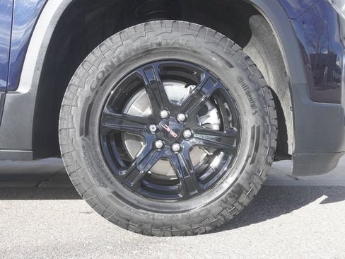 Used 2022 GMC Acadia AT4 w/ Preferred Package image 35