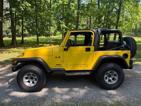 Used 2003 Jeep Wrangler X AWD/4WD image 18