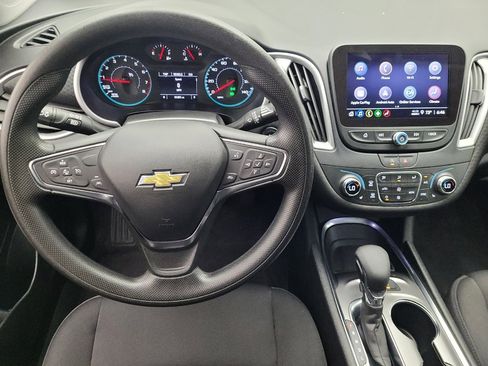 Used 2025 Chevrolet Malibu LT image 22