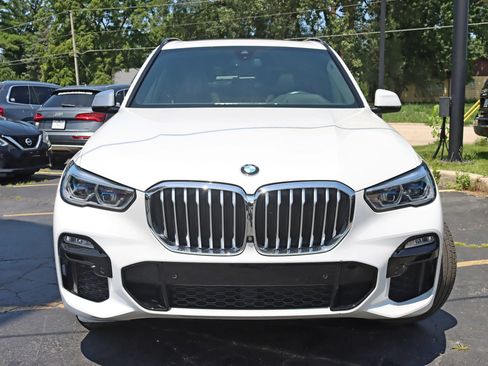 Used 2019 BMW X5 xDrive40i w/ M Sport Package AWD/4WD image 10