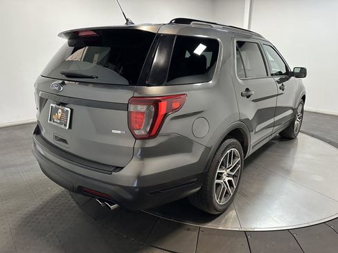 Used 2018 Ford Explorer Sport image 13
