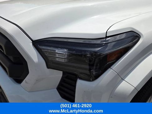 Used 2025 Toyota Tacoma SR5 AWD/4WD image 10