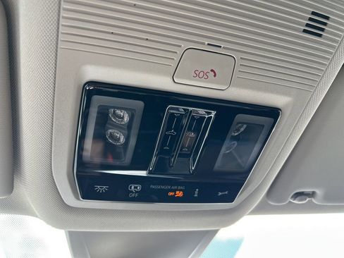 New 2026 Volkswagen Atlas SE image 35