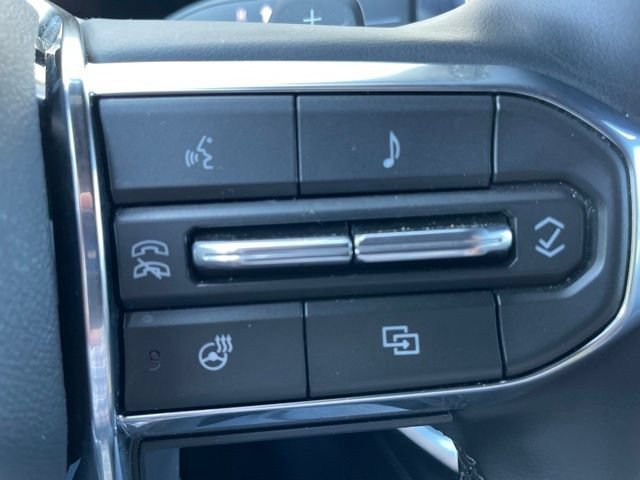 Used 2026 GMC Acadia Elevation w/ Elevation Premium Package FWD image 21
