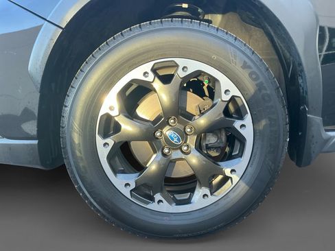 Used 2021 Subaru Crosstrek 2.0i Premium image 14