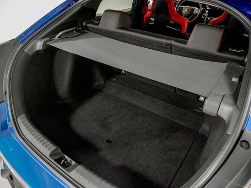 Used 2017 Honda Civic Type R image 10