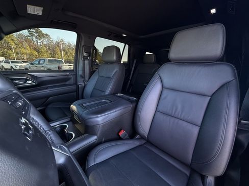 Used 2024 Chevrolet Tahoe Z71 w/ Luxury Package image 22