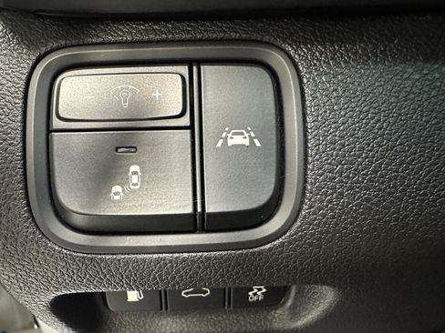 Used 2019 Kia Optima S w/ S Panoramic Sunroof Package image 39