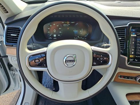 Used 2022 Volvo XC90 T8 Inscription Expression AWD/4WD image 19