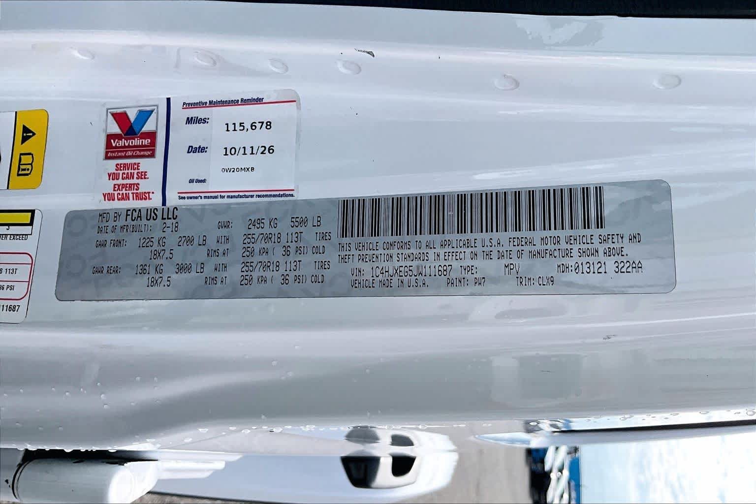 Used 2018 Jeep Wrangler Unlimited Sahara AWD/4WD image 32