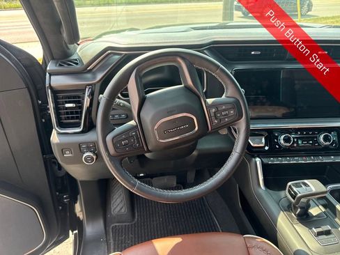 Used 2023 GMC Sierra 1500 Denali Ultimate image 16