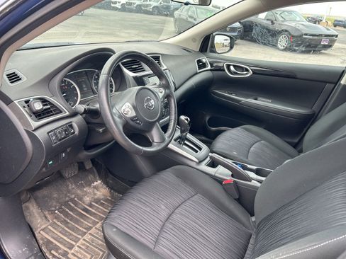 Used 2019 Nissan Sentra SV FWD image 13