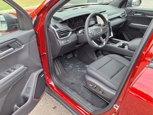 New 2025 GMC Acadia Elevation AWD/4WD image 10