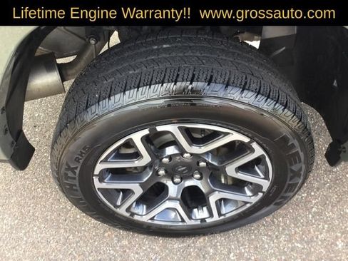 Used 2026 RAM 1500 Laramie AWD/4WD image 9