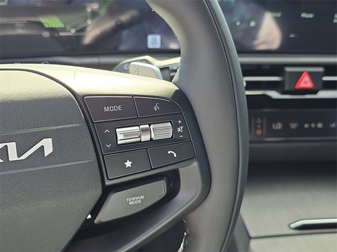 New 2026 Kia Sportage X-Line image 32