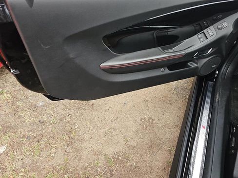 Used 2013 Chevrolet Camaro ZL1 RWD image 15