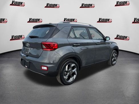 New 2026 Hyundai Venue SEL FWD image 5