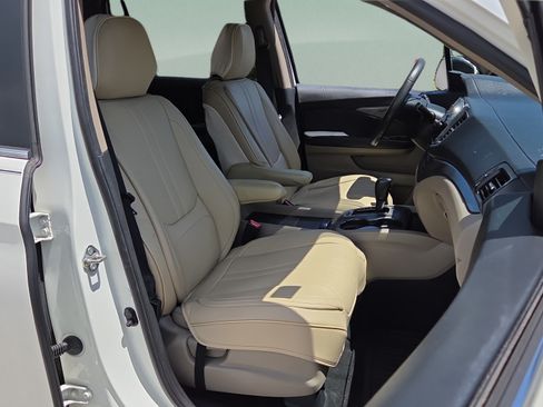 Used 2019 Honda Pilot EX image 16