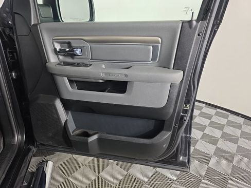 Used 2017 RAM 1500 Big Horn AWD/4WD image 41