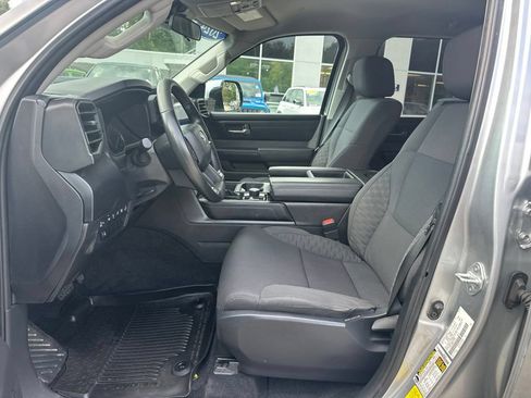 Used 2024 Toyota Tundra SR5 w/ SR5 Convenience Package AWD/4WD image 14