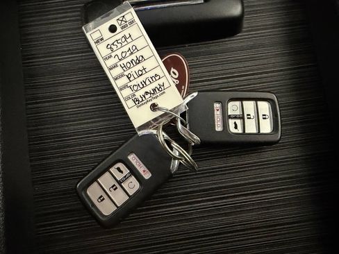 Used 2019 Honda Pilot Touring image 49