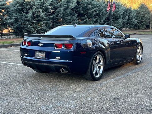 Used 2010 Chevrolet Camaro SS w/ RS Package image 23