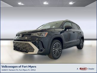 New 2026 Volkswagen Taos SE video 1