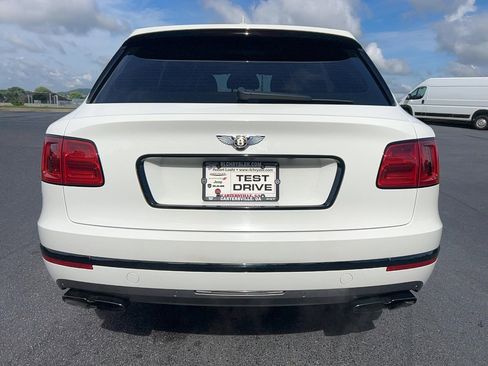 Used 2020 Bentley Bentayga Design Series AWD/4WD image 6