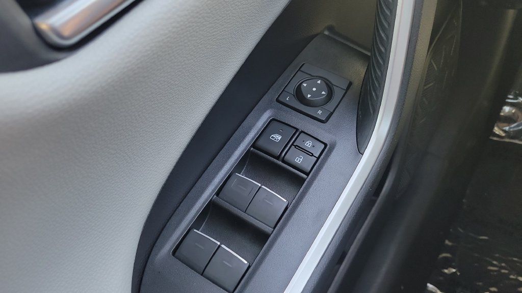Used 2023 Toyota RAV4 Limited FWD image 19