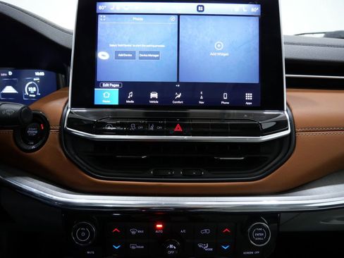 Used 2022 Jeep Compass Limited w/ Elite Group image 21