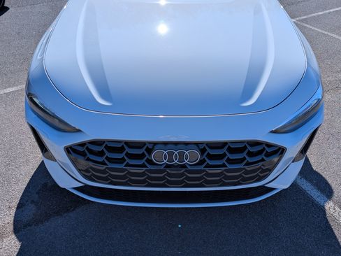 Used 2025 Audi A5 2.0T Premium w/ Convenience Package image 12