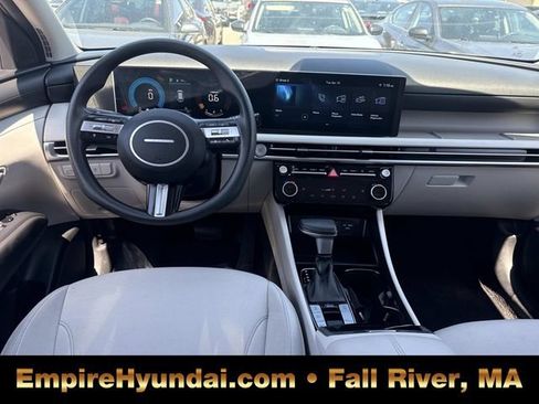 Used 2025 Hyundai Tucson SEL image 15