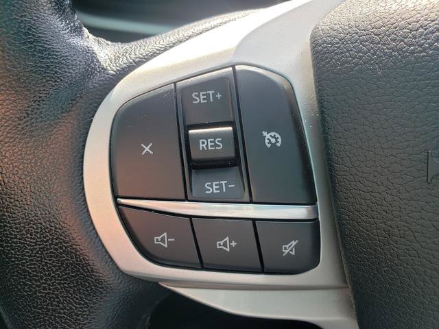 Used 2021 Ford Explorer XLT AWD/4WD image 23