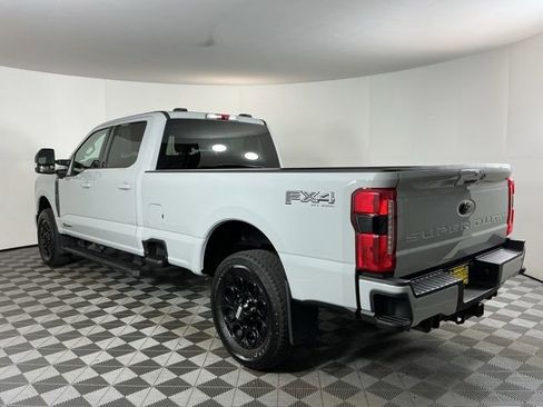 Used 2025 Ford F350 Lariat w/ Black Appearance Package AWD/4WD image 6