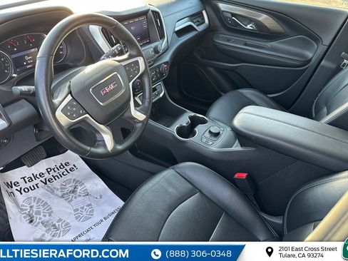 Used 2024 GMC Terrain SLT image 7