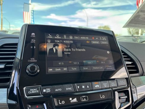 Certified 2024 Honda Odyssey Elite image 22