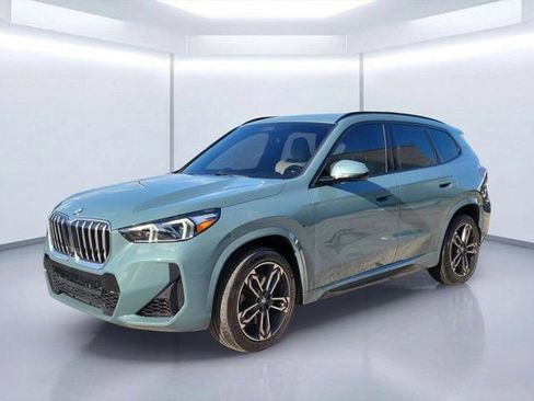 Used 2023 BMW X1 xDrive28i w/ Premium Package AWD/4WD image 2
