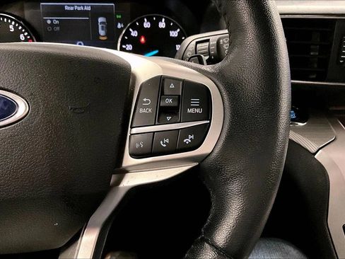 Certified 2021 Ford Explorer XLT w/ Equipment Group 202A image 18