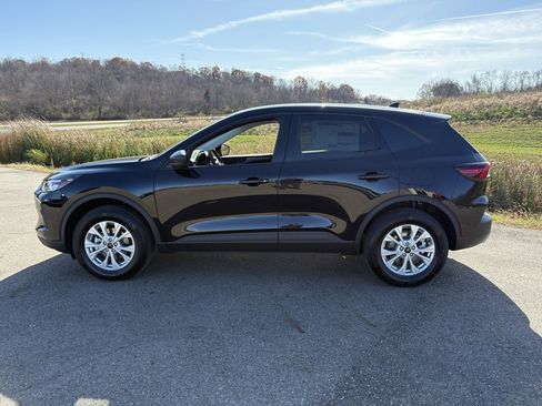 New 2026 Ford Escape Active w/ Tech Pack #1 image 2