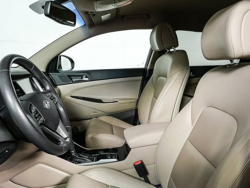 Used 2018 Hyundai Tucson SEL Plus image 5