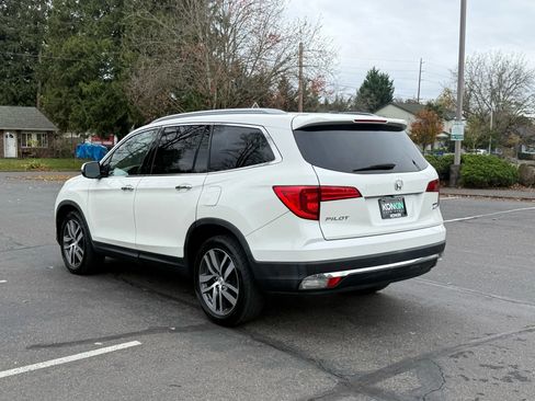 Used 2016 Honda Pilot Touring image 4