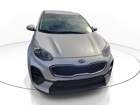 Used 2022 Kia Sportage LX FWD image 2