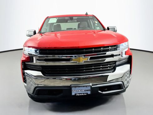 Used 2019 Chevrolet Silverado 1500 LT w/ All-Star Edition AWD/4WD image 2