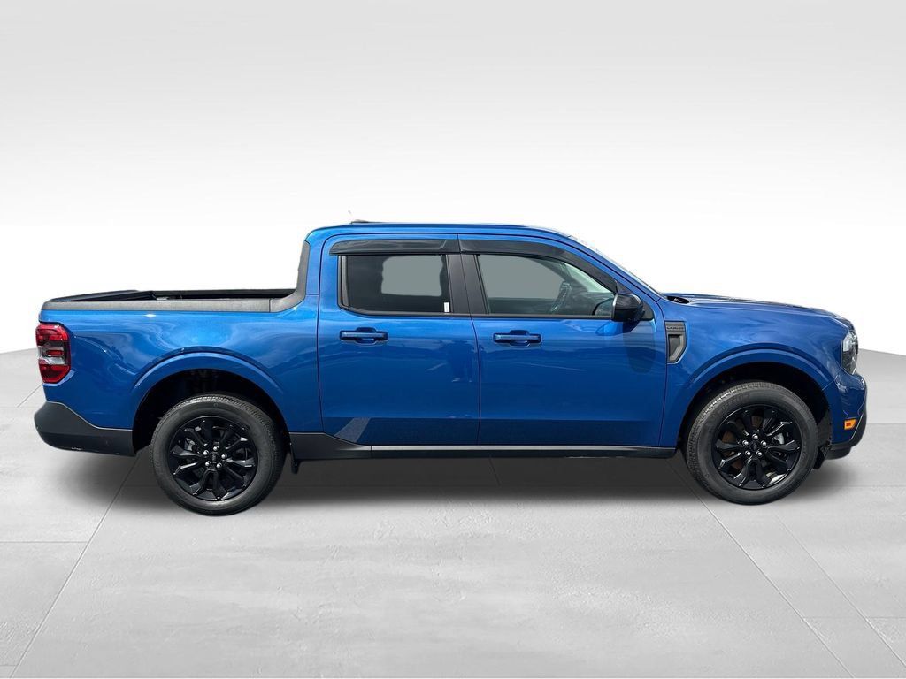 Used 2024 Ford Maverick Lariat w/ Black Appearance Package AWD/4WD image 7