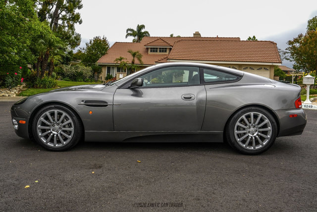 Used 2002 Aston Martin Vanquish RWD image 3